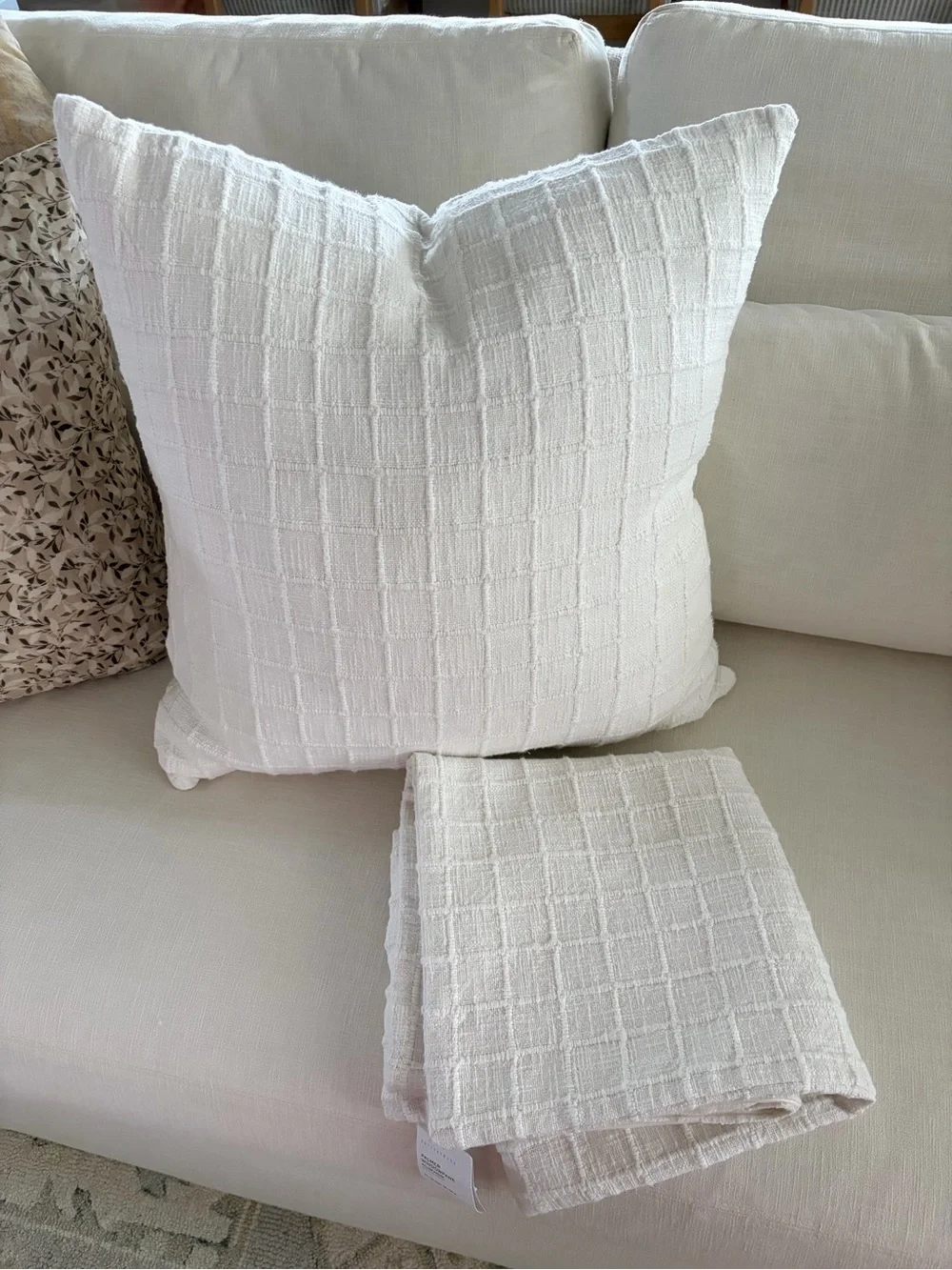 Pottery Barn White Windowpane Pillow Covers (2) NEW